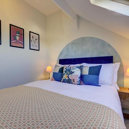 Regency Nest By Spa Town Property - Stylish 3 Bedroom Apartment On 2 Floors, Central Leamington Spa Extérieur photo