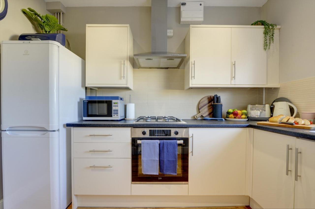 Regency Nest By Spa Town Property - Stylish 3 Bedroom Apartment On 2 Floors, Central Leamington Spa Extérieur photo